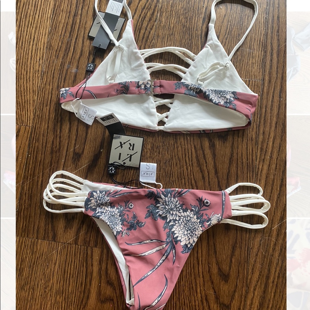 Reversible bikini ! - Picture 2 of 3